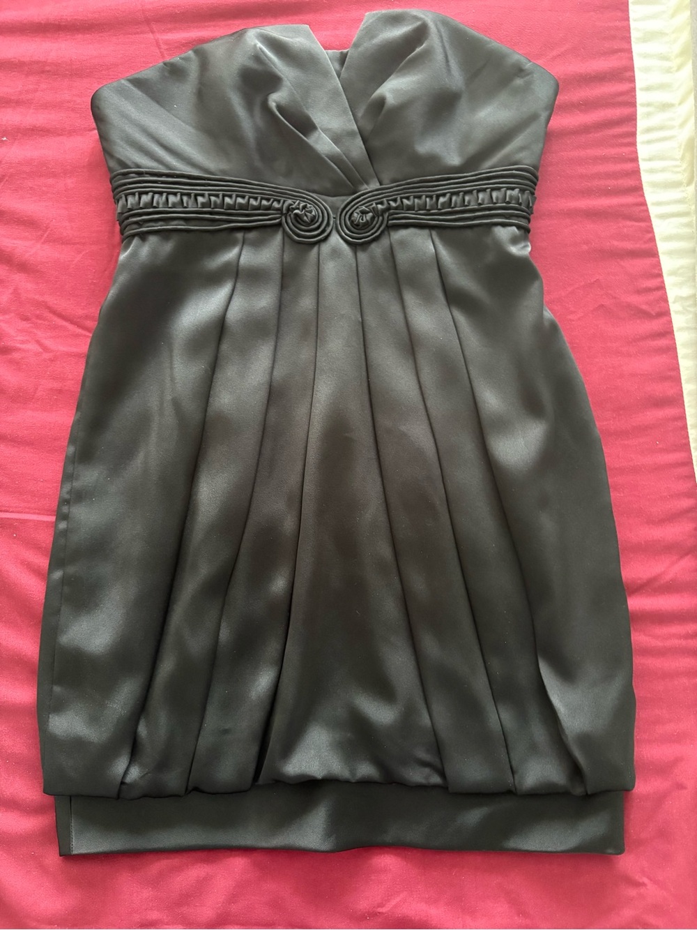 BCBGMaxAzria Black Strapless Pleated Cocktail Dress